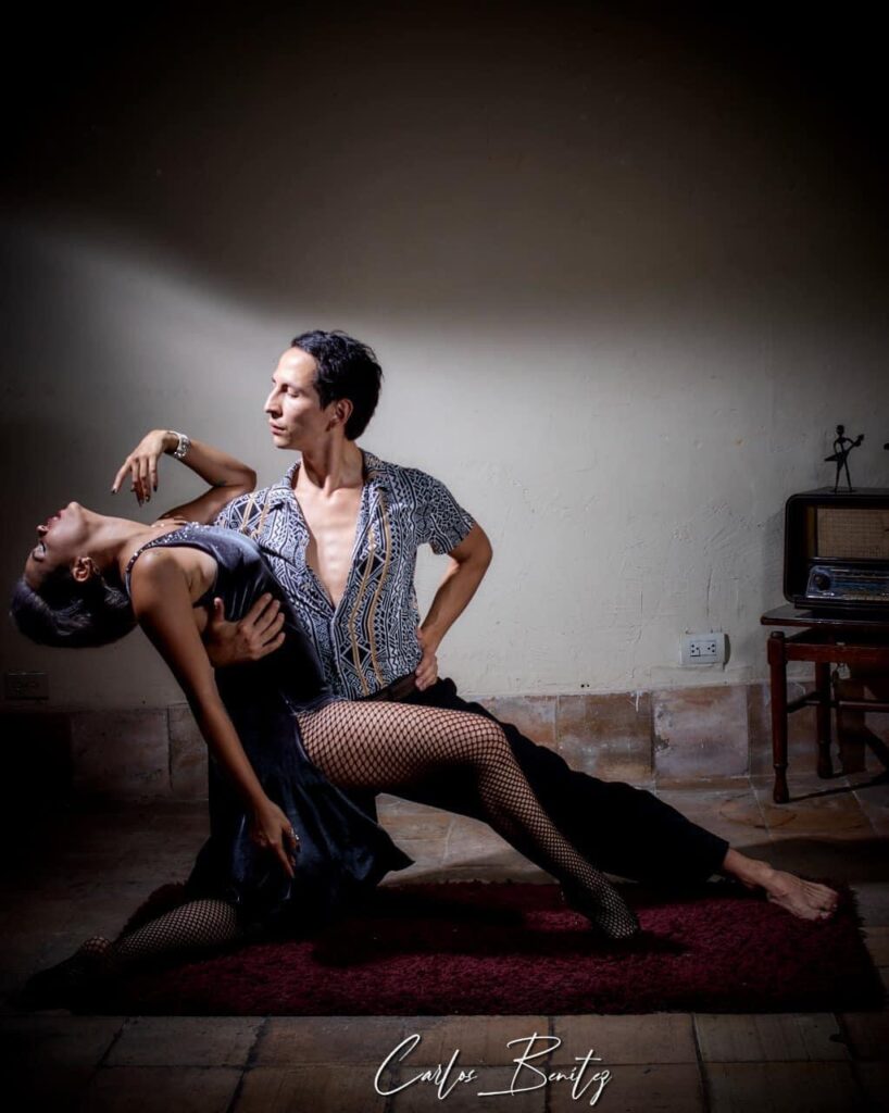 Bailar tango en Bogota